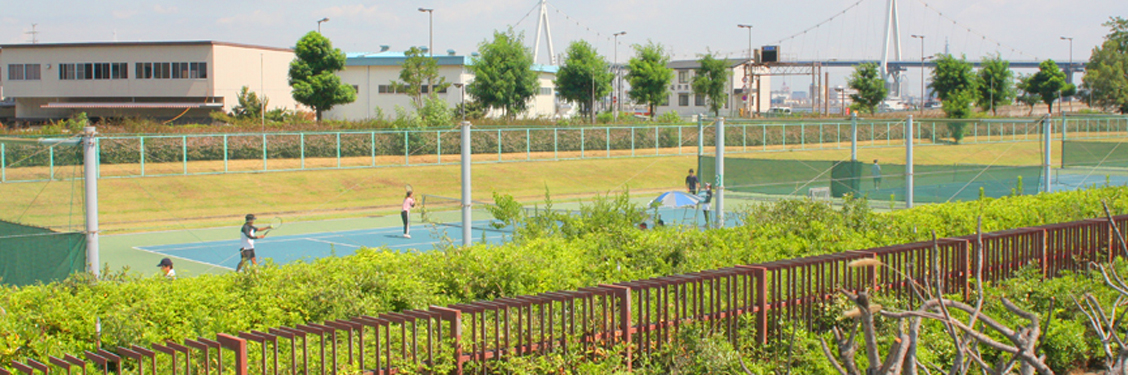 湘南・江ノ島のbiid株式会社が運営する大阪北港マリーナ内にあるスポーツ施設「テニスコート」
